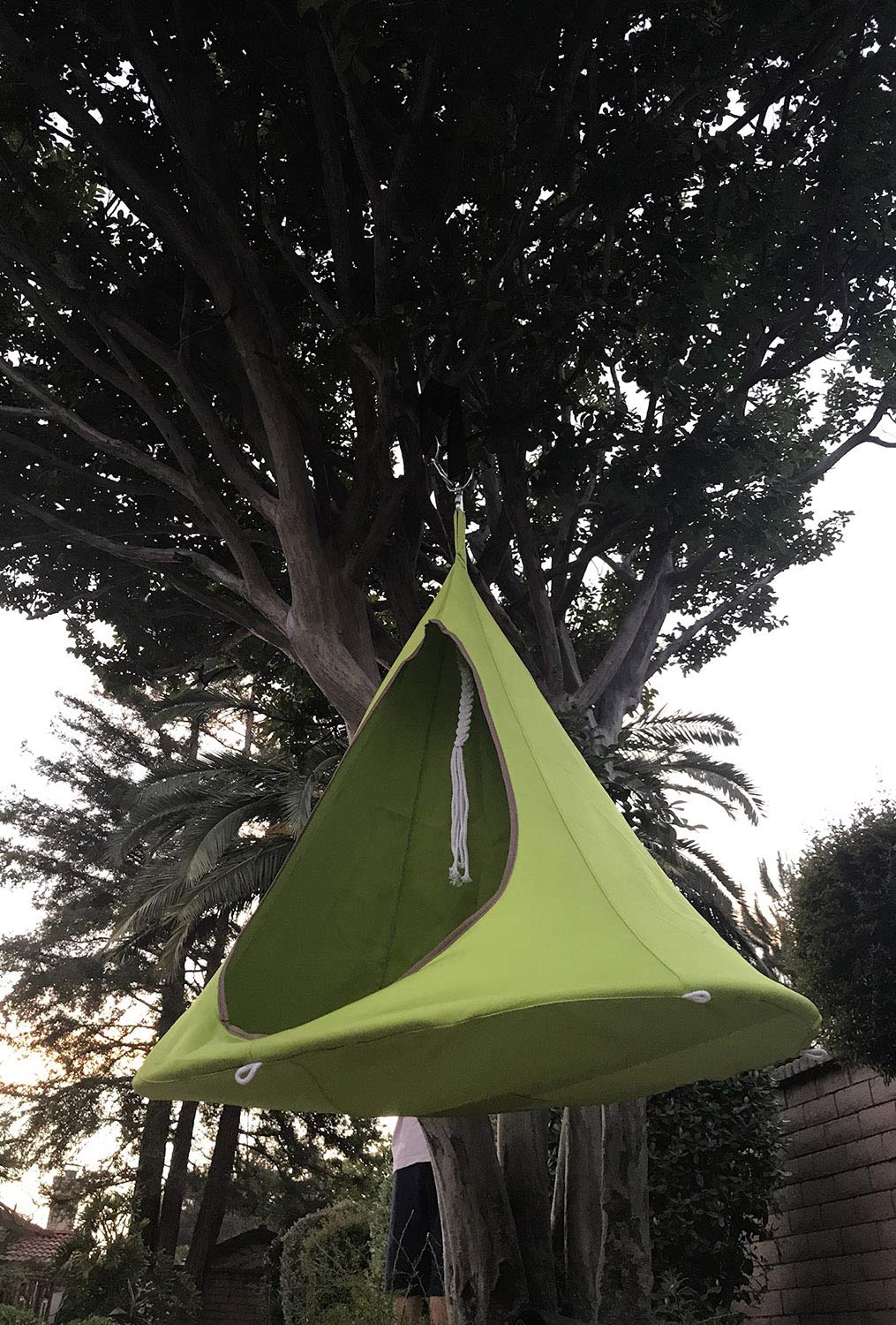 Hanging Tree Pod Hammock